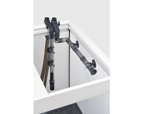 Interne filter voor een aquarium in gebruik