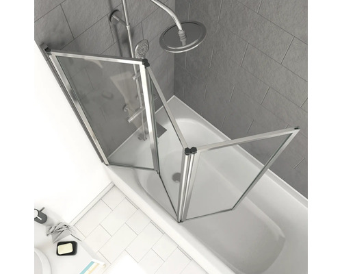 Bad met driedelige badwand van glas