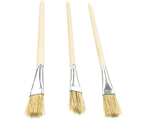 Drie verfkwasten met houten handvat en natuurlijke borstelharen