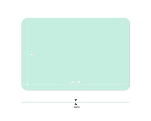 Kunststof plaat met afmetingen 45 bij 30 centimeter en een dikte van 2 millimeter