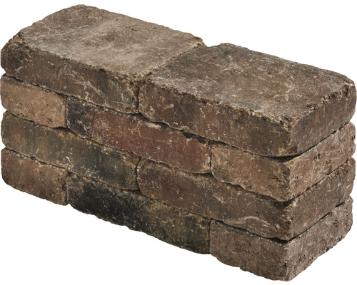 Gestapelde straatklinkers voor buiten