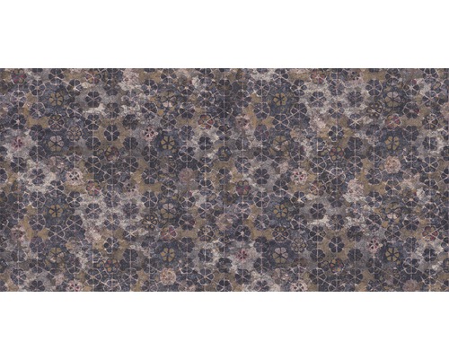 Close-up van een gemêleerd tapijt met bloemmotief