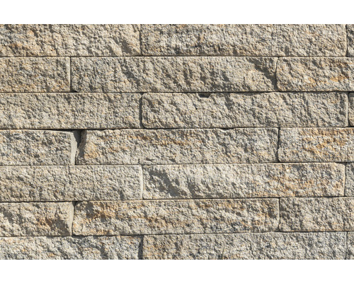 Close-up van een natuurstenen wandbekleding