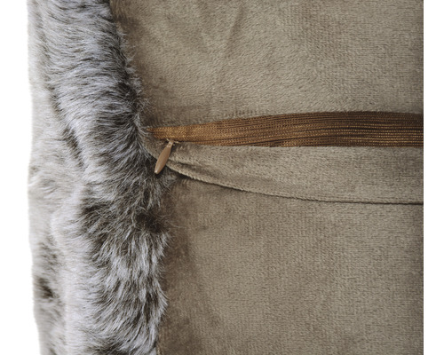 Decoratief kussen met kunstbontrand en ritssluiting