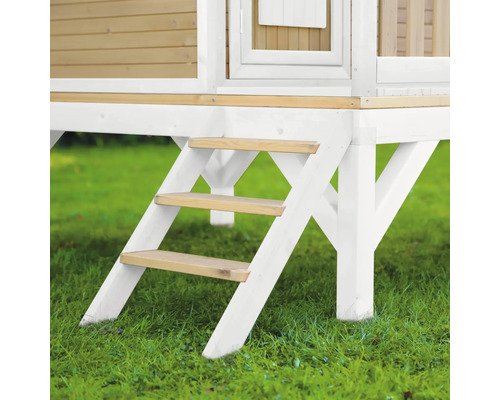 Detailweergave van een speelhuis trap van hout