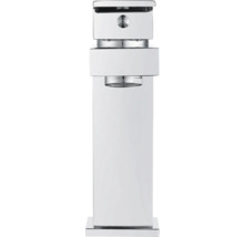 Wastafelkraan van metaal, vooraanzicht