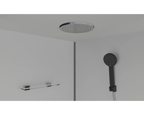 Badkameruitrusting met hoofddouche, handdouche en opbergplank