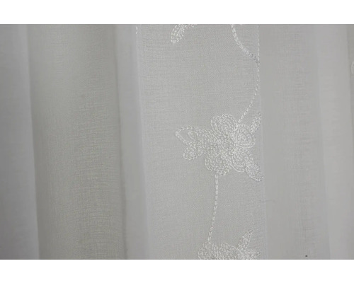 Wit gordijn met bloemmotief