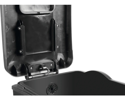 Detailopname van het open deksel van een compostbak