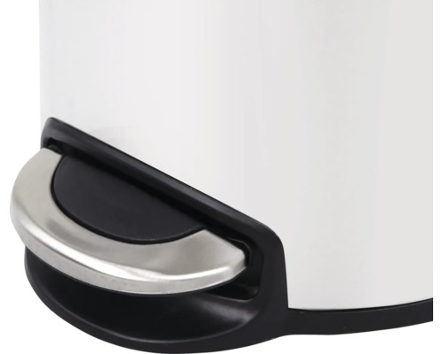 Detail van een afvalemmer met pedaalbediening