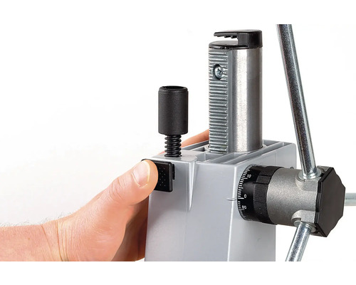 Detailopname van een boormachine met handmatige bediening