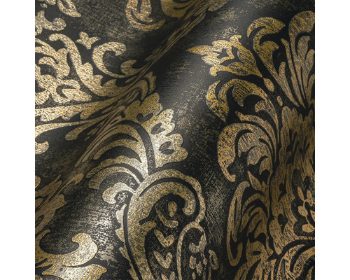 Close-up van een zwart behang met bloemmotief