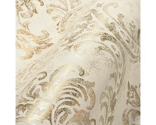 Close-up van een gestructureerd behang met een bloemmotief