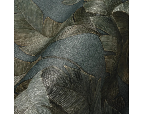 Close-up van een gestructureerd behang met bladerpatroon