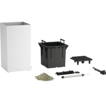 Bloempot met irrigatiesysteem en accessoires.