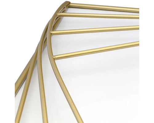 Gedetailleerde weergave van een gouden metalen decoratie-element