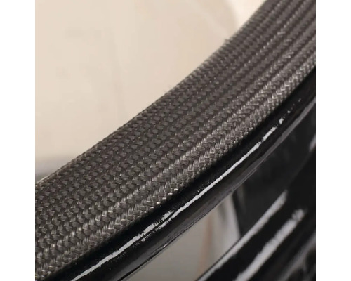 Detailopname van een gevlochten slang