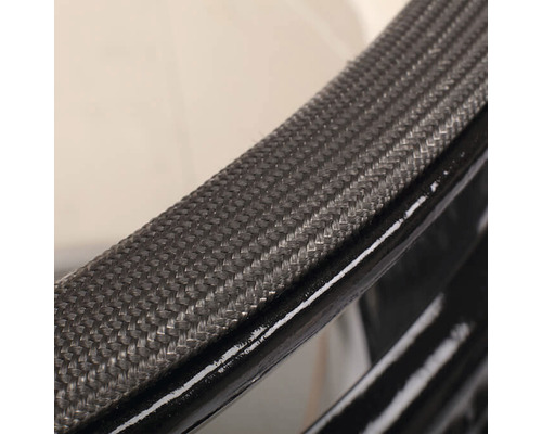 Detailopname van een gevlochten slang