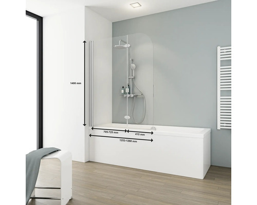 Badkuip met glazen badwand en maataanduidingen