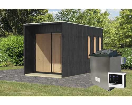 Buitensauna met saunaoven en bediening in de tuin