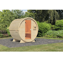 Houten barrel sauna in de tuin