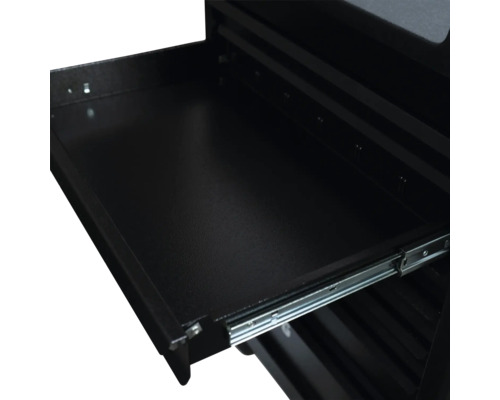 Detailopname van een gereedschapswagen lade