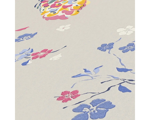 Close-up van een behang met bloemmotief