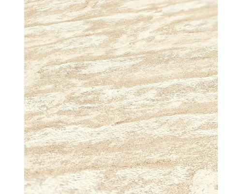 Close-up van een licht vinylbehang met houtstructuur.