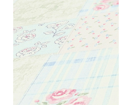 Behang met patchworkpatroon van bloemen en ruiten
