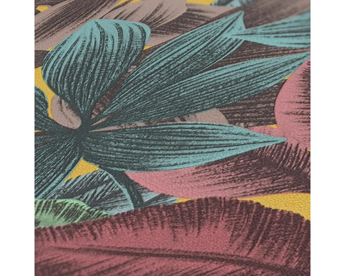 Close-up van een behang met bladerpatroon