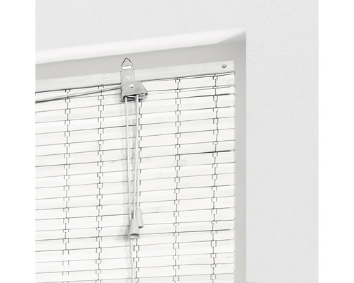 Detailopname van een jaloezie voor een raam