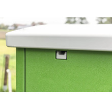Detailweergave van een tuinkast met slot