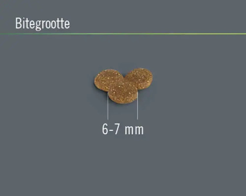 Hondenvoerkorrels met een grootte van 6 tot 7 millimeter.