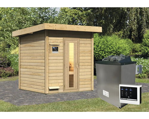 Houten sauna met saunakachel en bediening voor de tuin