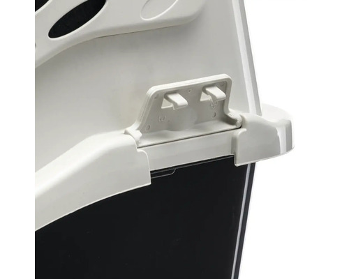 Detail van een sluiting van een kattenbak