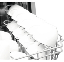 Vaatwasser bovenkorf met kopjes