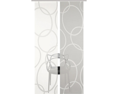 Schuifgordijn met cirkelpatroon en stoel