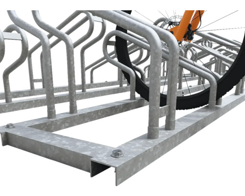 Fietsenrek met fiets