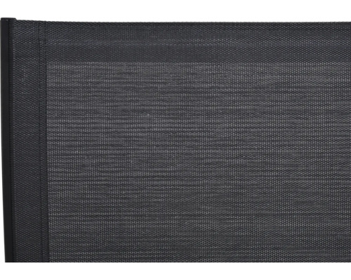 Close-up van een balkon privacyscherm gemaakt van stof