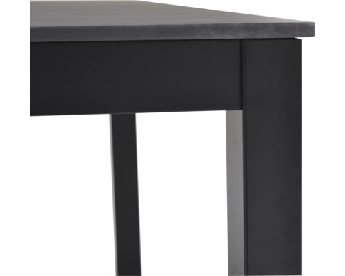 Detailaanzicht van een tafel met tafelblad en tafelpoten