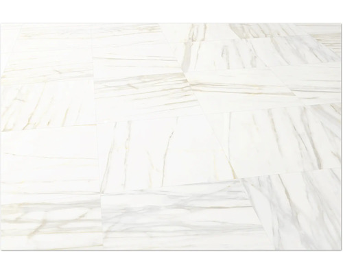 Tegels met marmerlook op de vloer