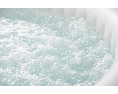 Bruisend water in een bubbelbad