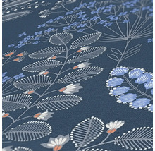 Detail van een behang met bloemmotief