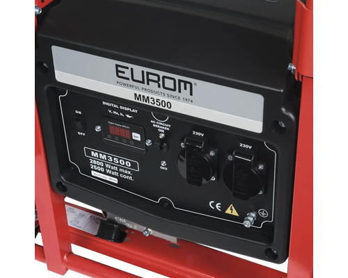 Eurom MM3500 stroomgenerator met digitaal display en 230V stopcontacten