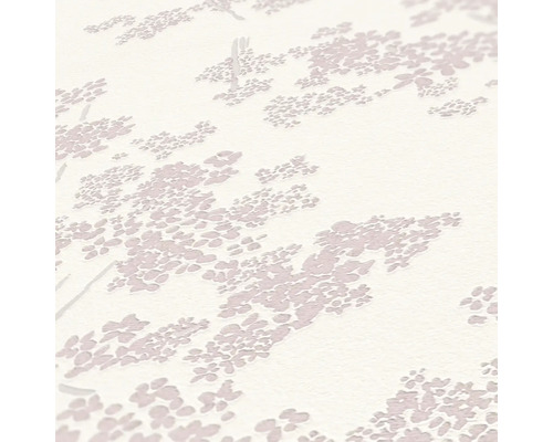 Close-up van een behang met bloemmotief