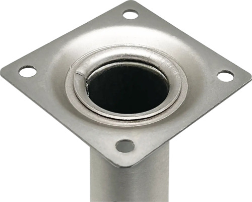 Metalen voet met vierkante montageplaat en bevestigingsgaten