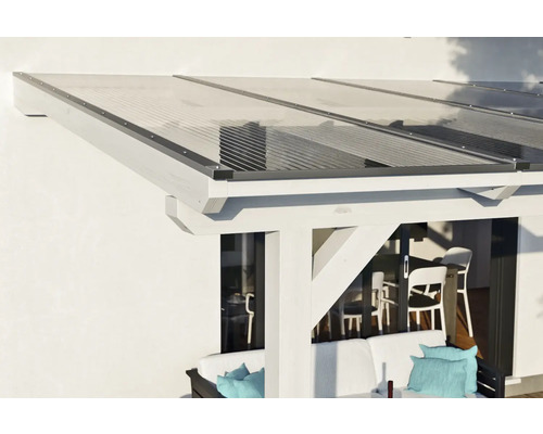Houten terrasoverkapping met polycarbonaat platen