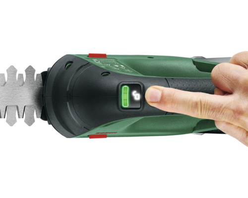 Detailopname van een heggenschaar met batterij-indicator en een vinger op de ontgrendelknop.