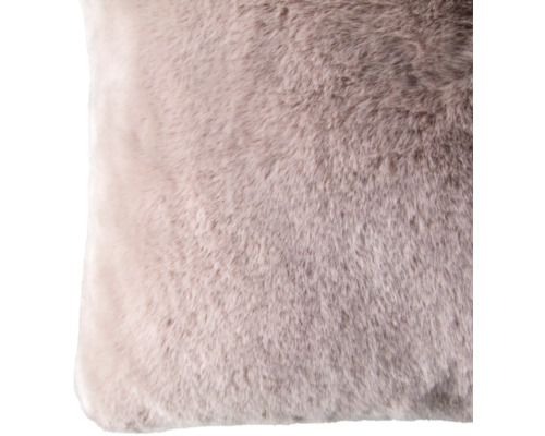 Decoratief kussen van imitatiebont