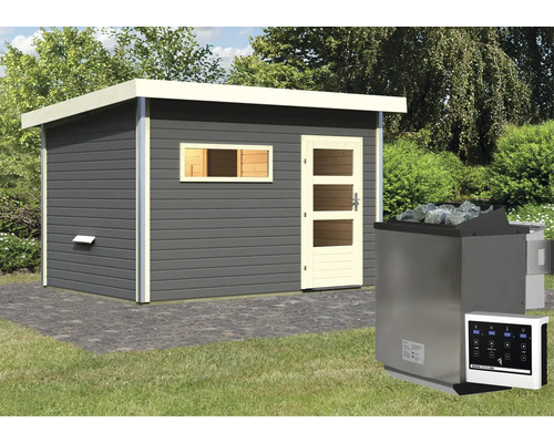 Houten sauna met kachel in de tuin